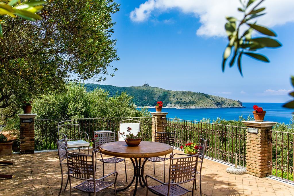 Donnasilia Bed & Breakfast Палинуро Екстериор снимка