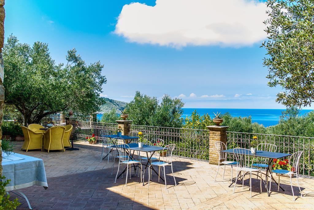 Donnasilia Bed & Breakfast Палинуро Екстериор снимка