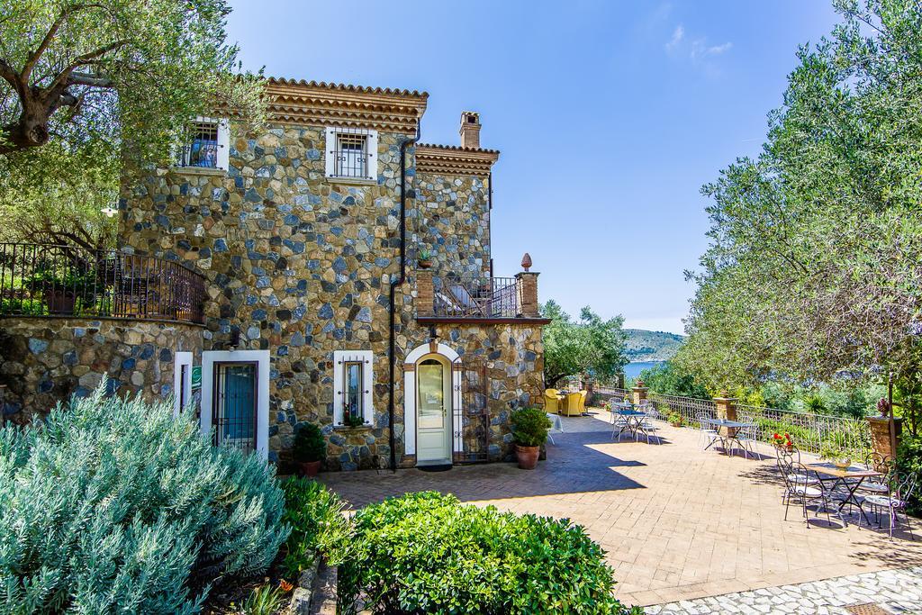 Donnasilia Bed & Breakfast Палинуро Екстериор снимка