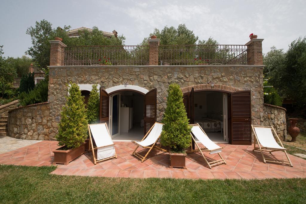 Donnasilia Bed & Breakfast Палинуро Екстериор снимка