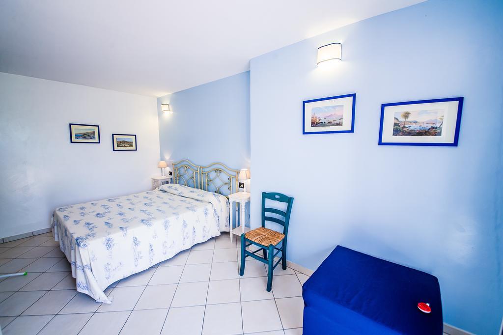 Donnasilia Bed & Breakfast Палинуро Екстериор снимка