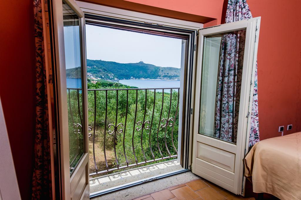 Donnasilia Bed & Breakfast Палинуро Екстериор снимка